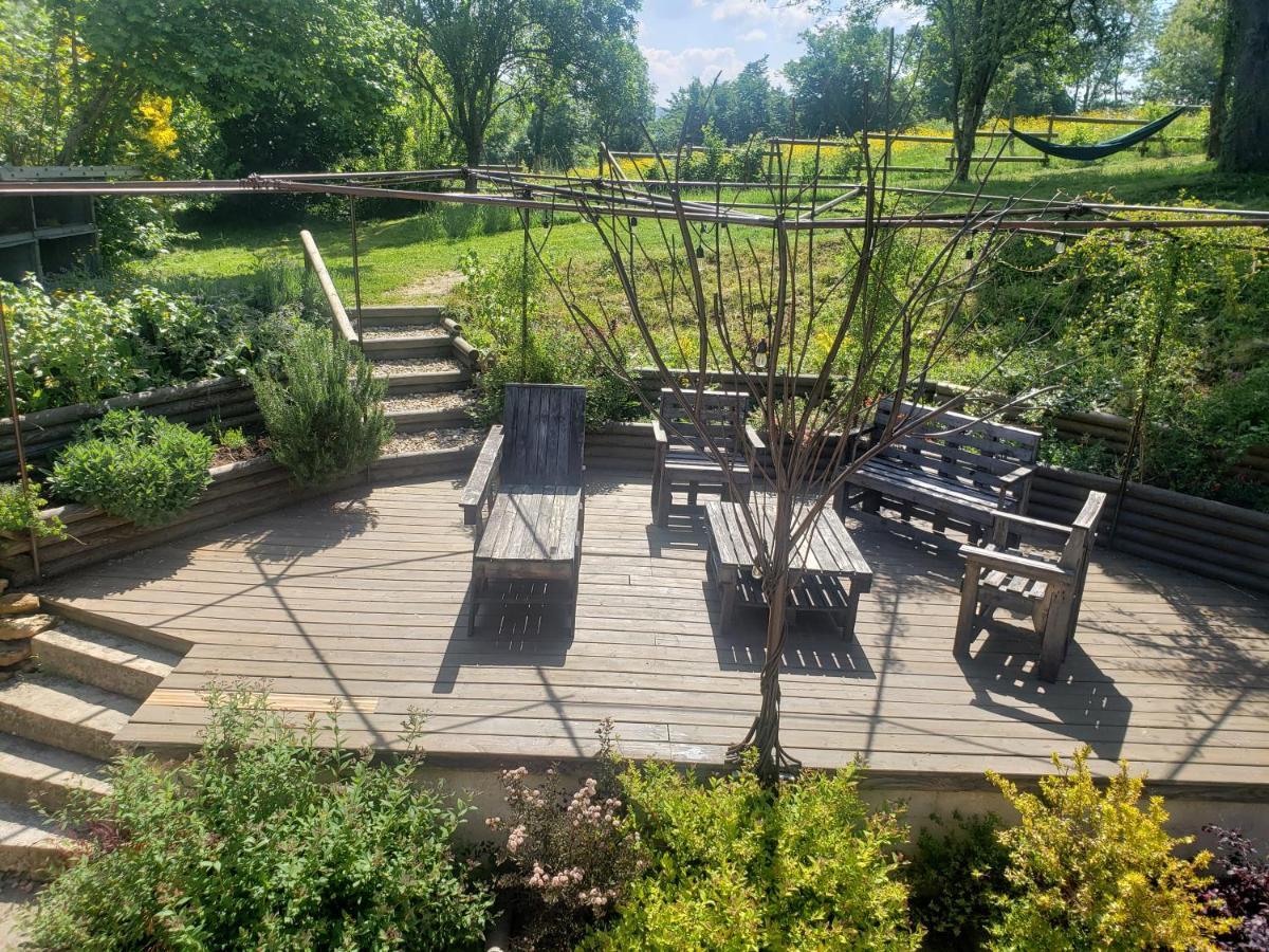 Iguerande Fenetre Sur Loire Bed & Breakfast エクステリア 写真