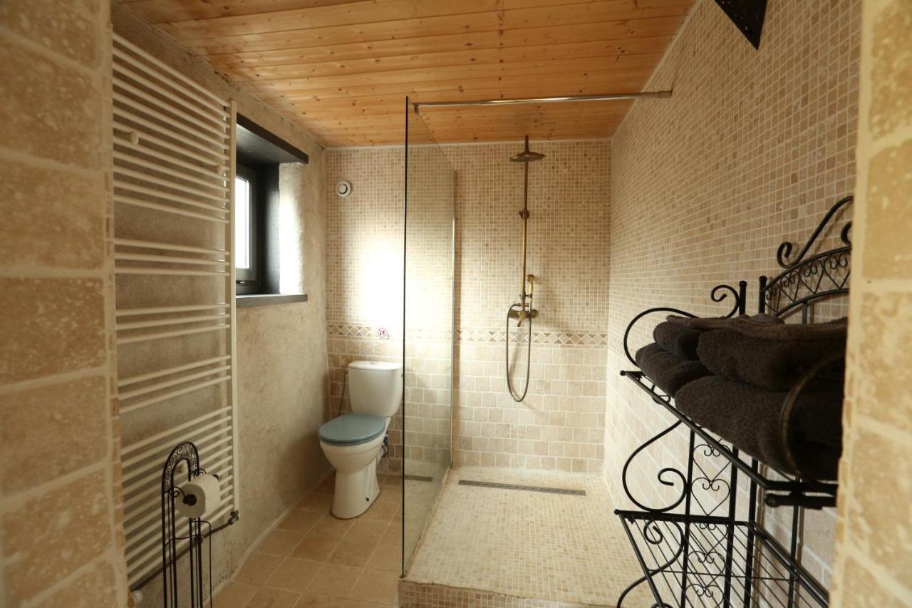 Iguerande Fenetre Sur Loire Bed & Breakfast エクステリア 写真