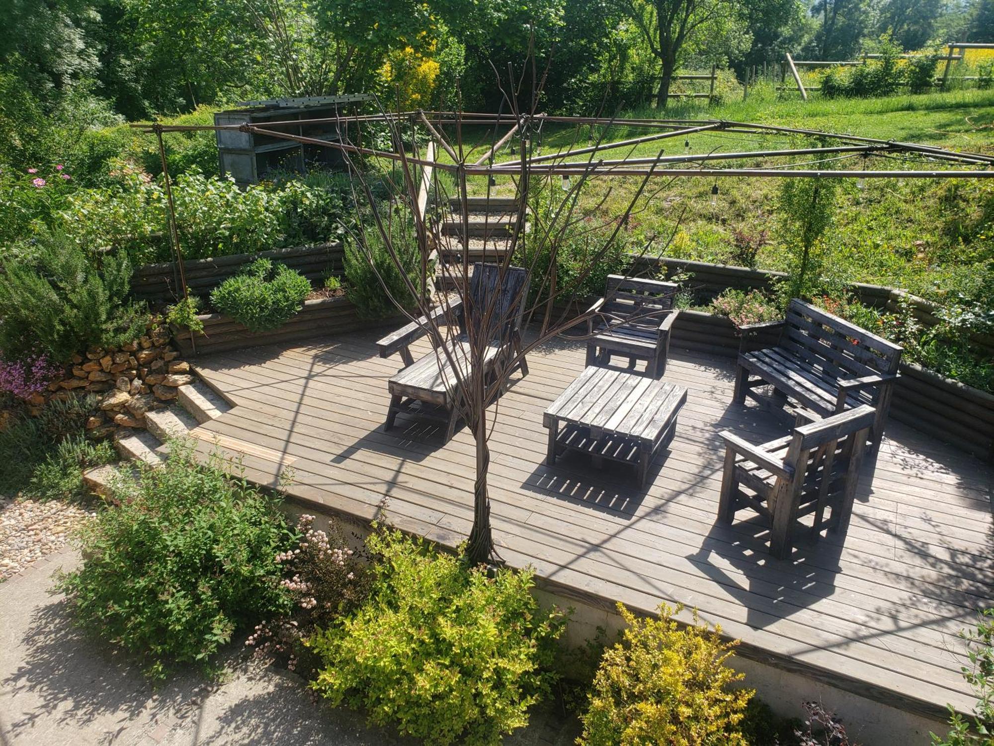 Iguerande Fenetre Sur Loire Bed & Breakfast エクステリア 写真