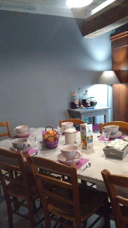 Iguerande Fenetre Sur Loire Bed & Breakfast エクステリア 写真